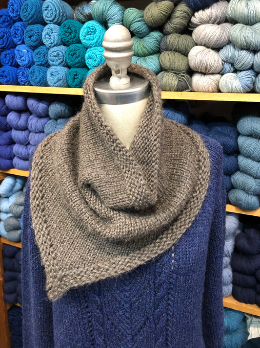Baby Llama Bandana Cowl