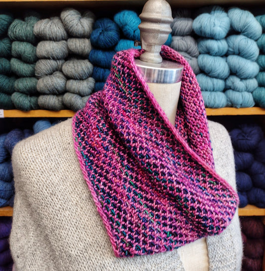 Half Linen Stitch-ish Cowl