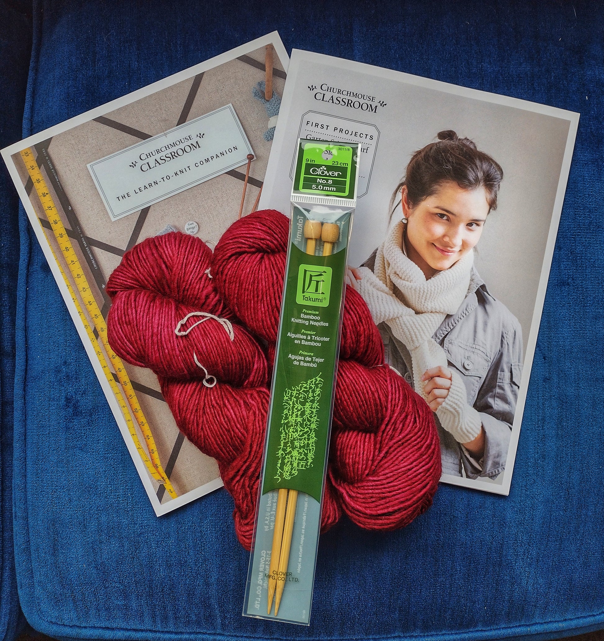 Beginning Knitting Kit - Super Simple Two-Color Cowl – Northwest Yarns